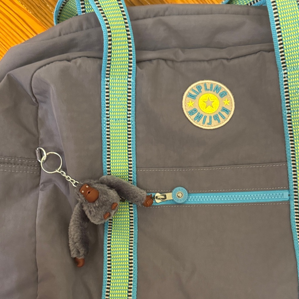 Kipling Overnight Duffle - Picture 3 of 3